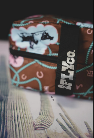 That Traveler Bag *Woah Bronc
